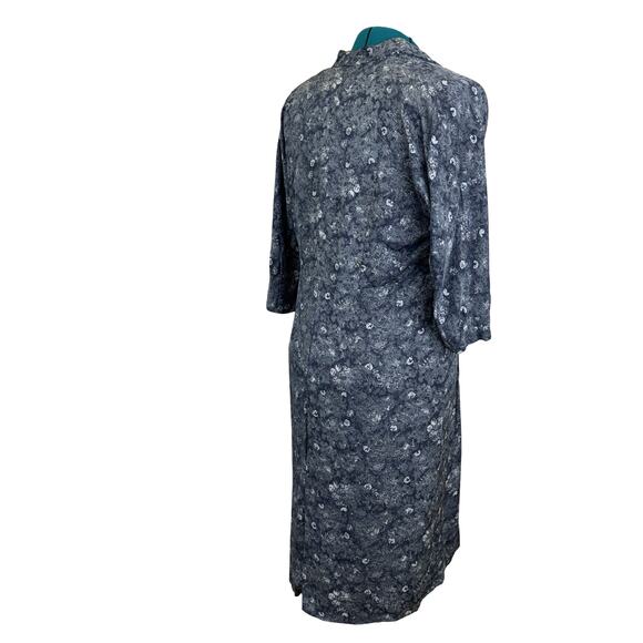 Vintage 1980s Plus Size Blue Floral Brocade Dress with Bow Detail – Size 22 - Picture 7 of 16